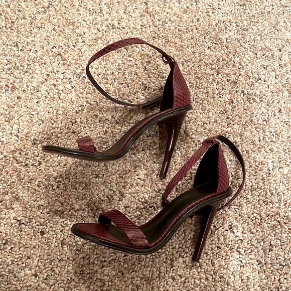 Tibi Amber Heel in Maroon - Picture 4 of 5